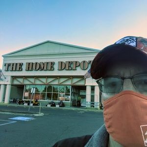 Meet your Posher, Mark